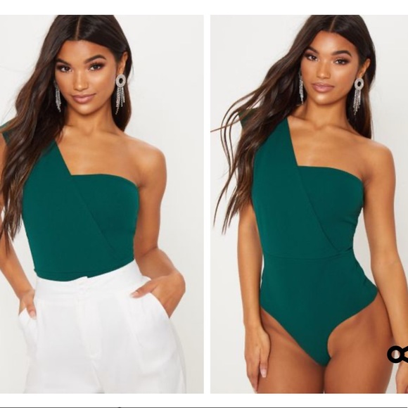PrettyLittleThing Tops - NWT PLT Emerald One Shoulder Bodysuit